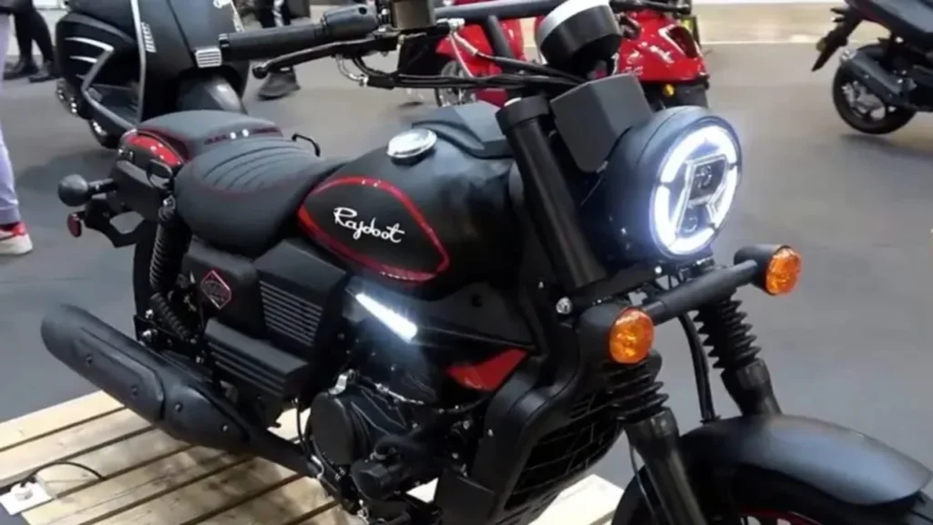 Rajdoot 350cc bike