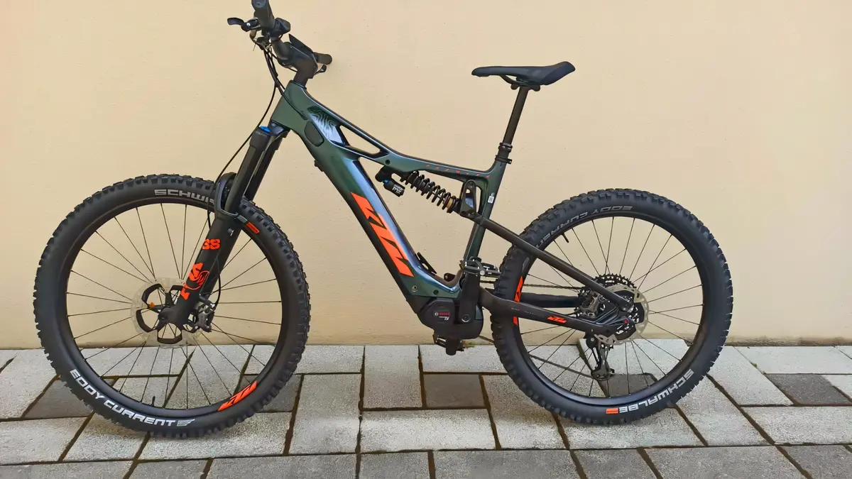 KTM gare-Electric-Cycle